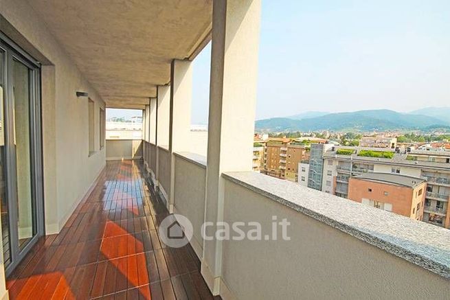 Attico/mansarda in residenziale in Via Andrea Gritti