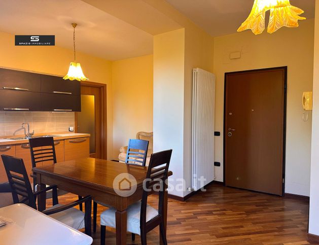 Appartamento in residenziale in Viale Giovanni Bovio 19