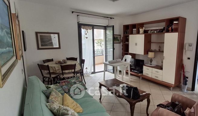 Appartamento in residenziale in Via Mario Capuani 24