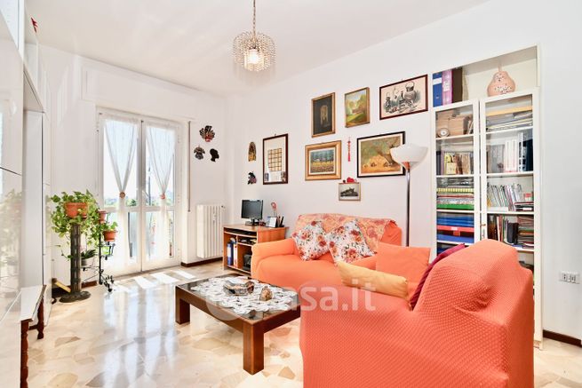 Appartamento in residenziale in Via Fosse Ardeatine 2