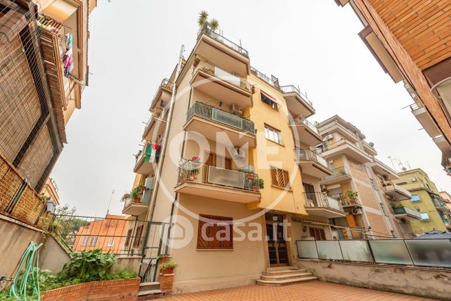Appartamento in residenziale in Via degli Ontani 50