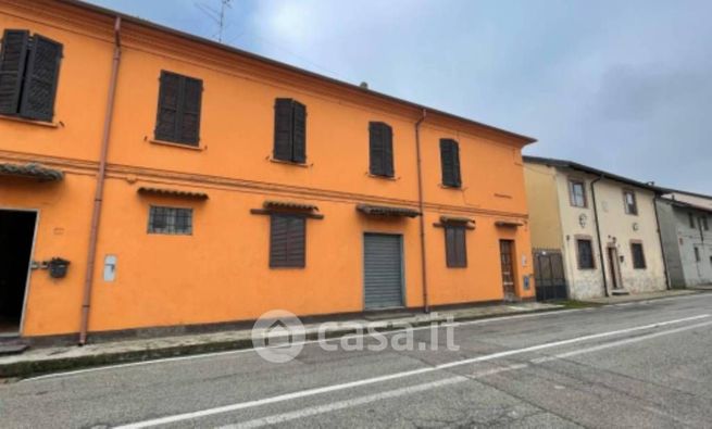 Appartamento in residenziale in Via Maestra