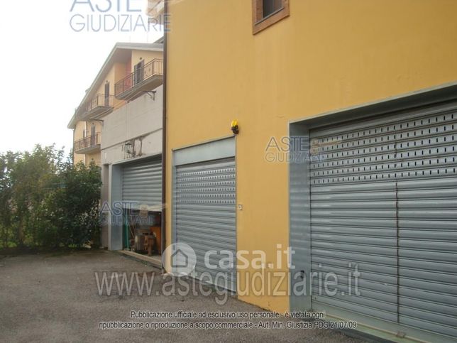 Garage/posto auto in residenziale in Via Castelluccio