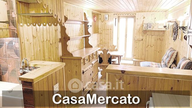 Appartamento in residenziale in Piazza Umberto Primo