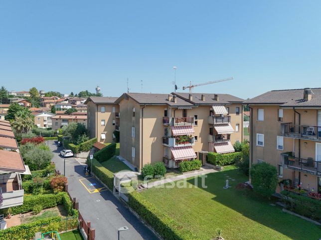 Appartamento in residenziale in Via Montesuello