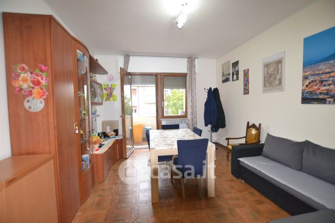 Appartamento in residenziale in Via del Troi 9