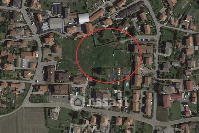 Terreno edificabile in residenziale in Via Battisti