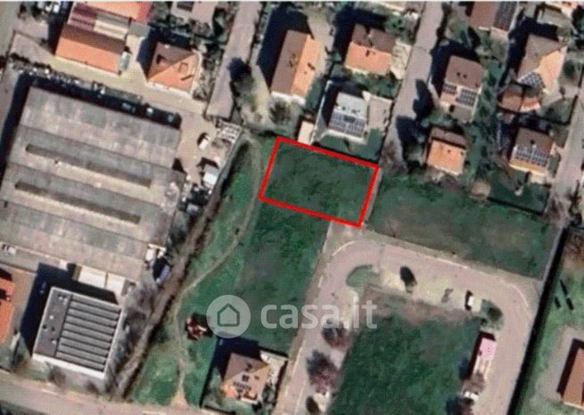 Terreno agricolo in commerciale in Via Casona