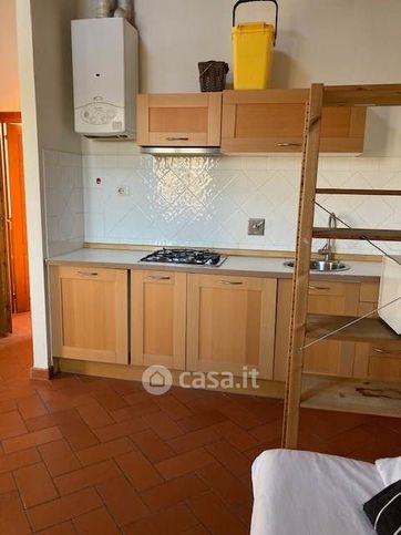 Appartamento in residenziale in Viale XI Agosto 25