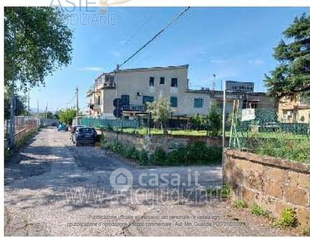 Appartamento in residenziale in Via Torrebruna 10