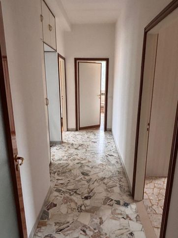 Appartamento in residenziale in Via Camillo Ranzani 17