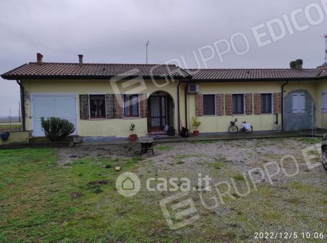 Casa indipendente in residenziale in Via Oselin