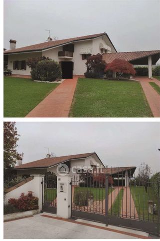 Villa in residenziale in Via Verdi 17