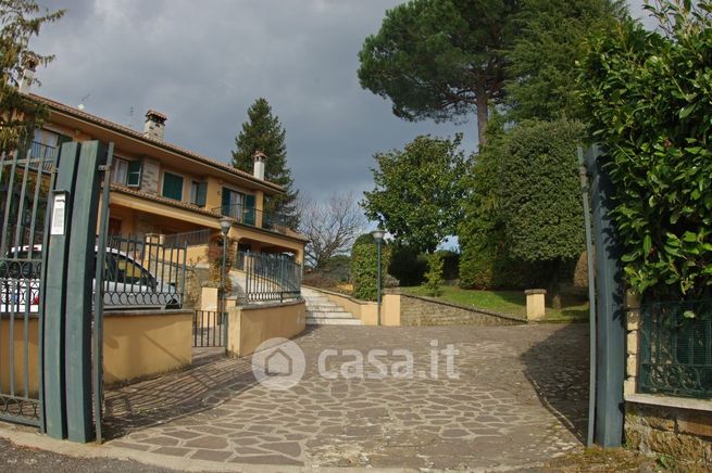 Villa in residenziale in Via Valle della Noce 16