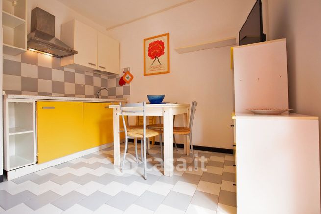 Appartamento in residenziale in Viale dei Lecci 115