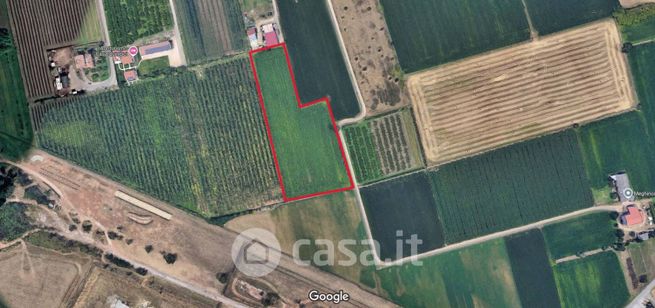 Terreno agricolo in commerciale in Via Casa Quindici