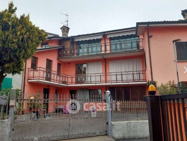 Garage/posto auto in residenziale in Via Cà Bosio