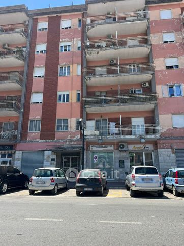 Appartamento in residenziale in Via Domiziana 317
