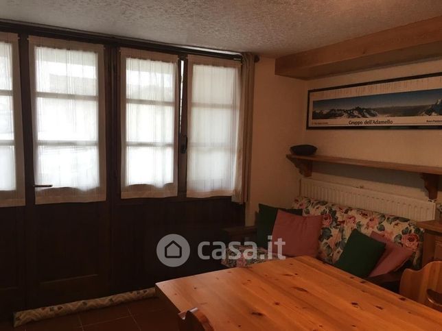 Appartamento in residenziale in Via per Motta
