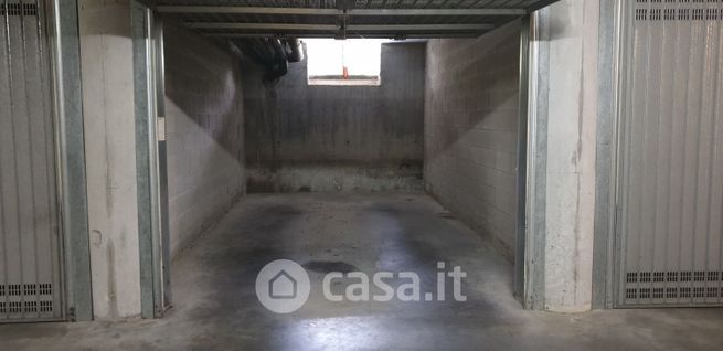 Box/posto auto in residenziale in Via Campo Marzio