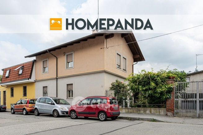 Casa indipendente in residenziale in Strada del Meisino