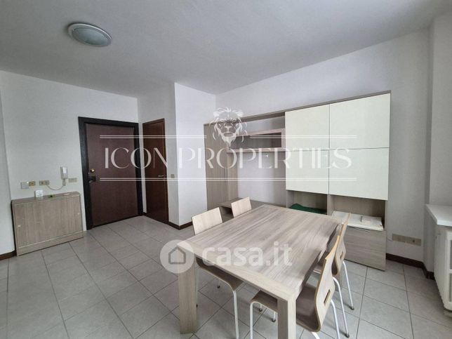 Appartamento in residenziale in Via Gioacchino Murat