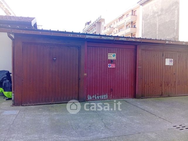 Box/posto auto in residenziale in Borgo Vico 78