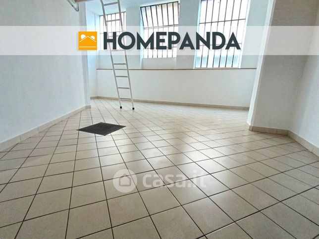 Box/posto auto in residenziale in Via Accinelli 1