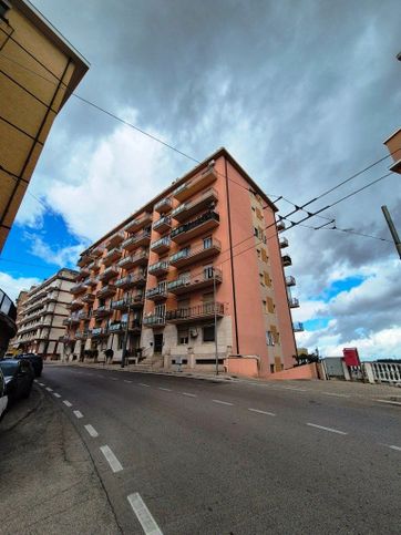 Appartamento in residenziale in Via Federico Salomone