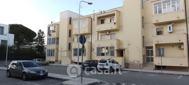 Ufficio in commerciale in Via Bollita 17