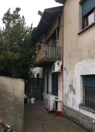 Casa bi/trifamiliare in residenziale in Via San Francesco D'Assisi 24
