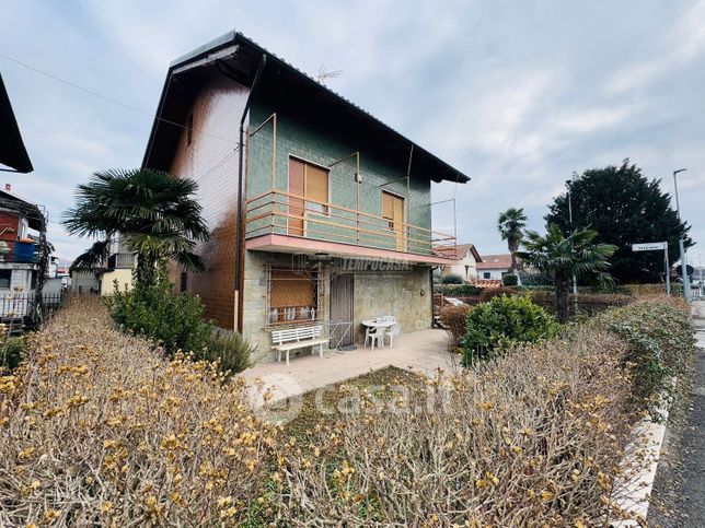 Villa in residenziale in Via Volpiano