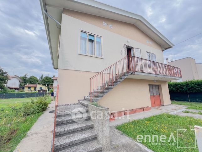 Villa in residenziale in Via Giorgione 30