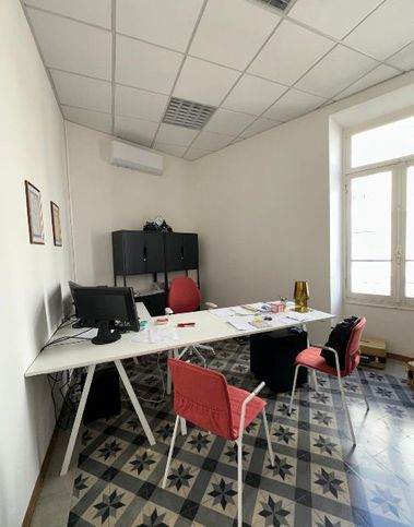Ufficio in commerciale in Via Tommaso Schiva