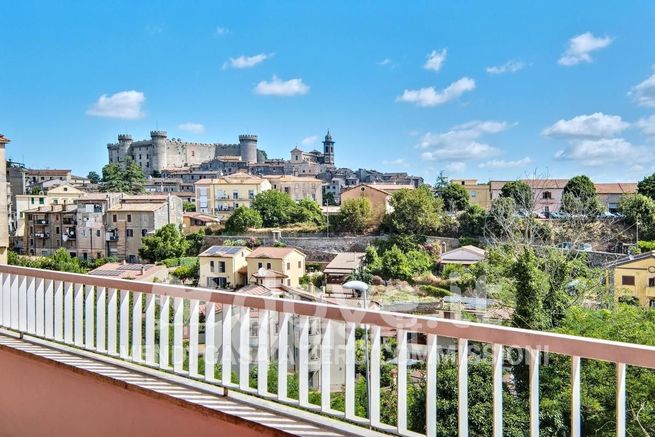 Appartamento in residenziale in Via Claudia 36