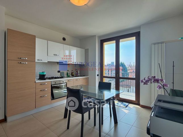 Appartamento in residenziale in Via A. Manzoni 48