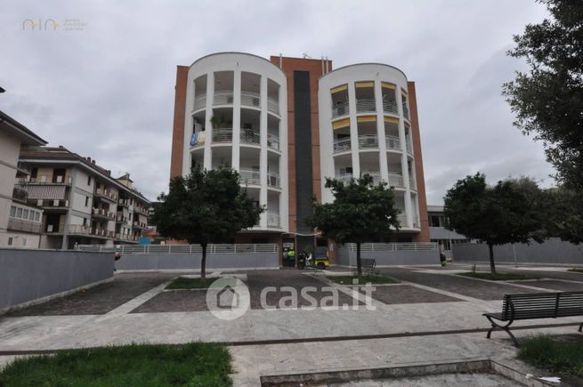 Appartamento in residenziale in Via G. Pascoli 98