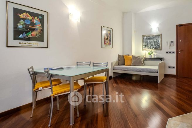 Appartamento in residenziale in Vicolo Pomo D'Oro 13