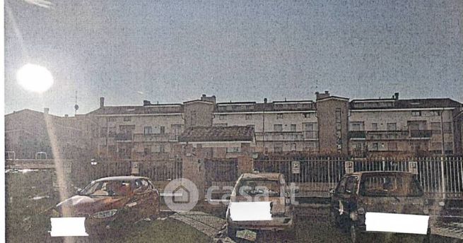 Appartamento in residenziale in Via Galileo Vercesi 19