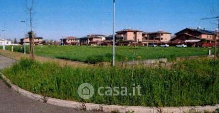 Terreno edificabile in residenziale in Via Luigi Tenco
