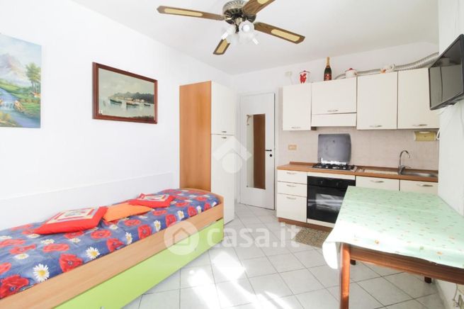 Appartamento in residenziale in Via C. Battisti 8
