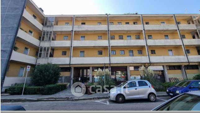 Appartamento in residenziale in Piazza R. Achilli 7