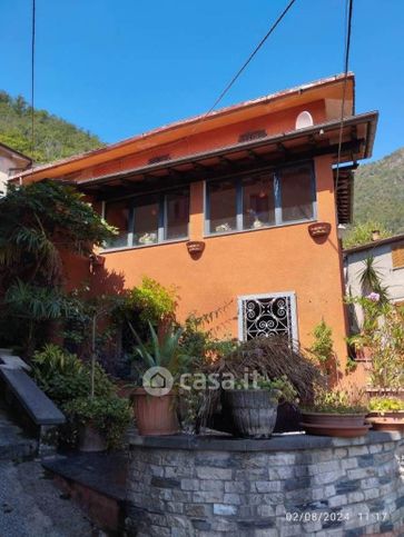 Casa indipendente in residenziale in Via dellâ€™Alpe 103
