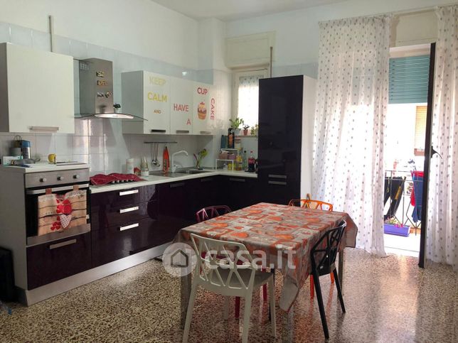Appartamento in residenziale in Via Calabria