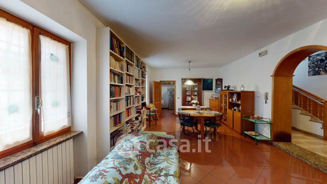 Casa bi/trifamiliare in residenziale in Via Eugenio Curiel