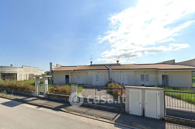 Villetta a schiera in residenziale in Via Leonida Biancolini
