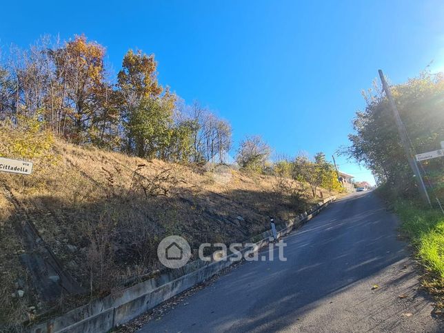 Terreno agricolo in commerciale in Via Costa 38