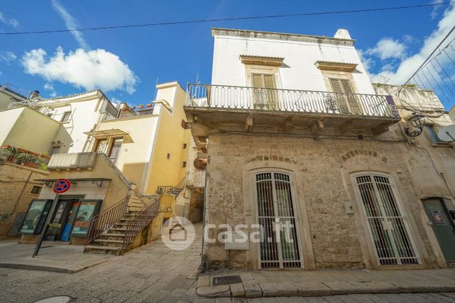 Appartamento in residenziale in Via Umberto I 4