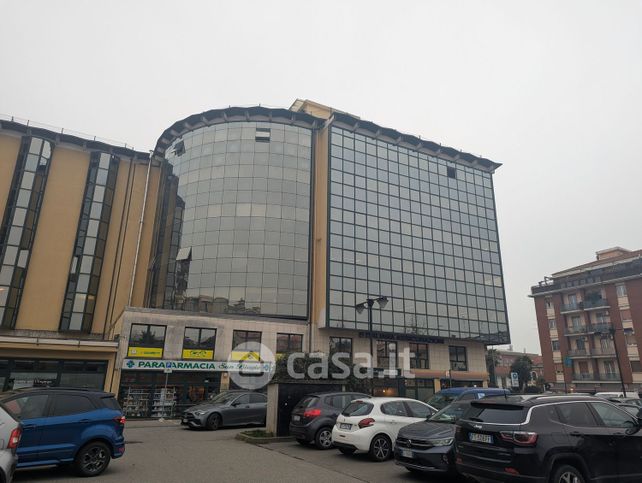 Ufficio in commerciale in Via Maestri del Commercio