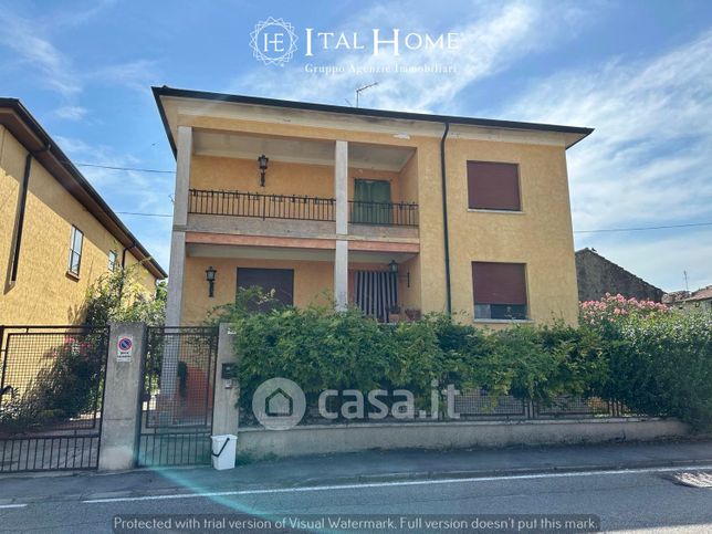 Casa indipendente in residenziale in Via Verona